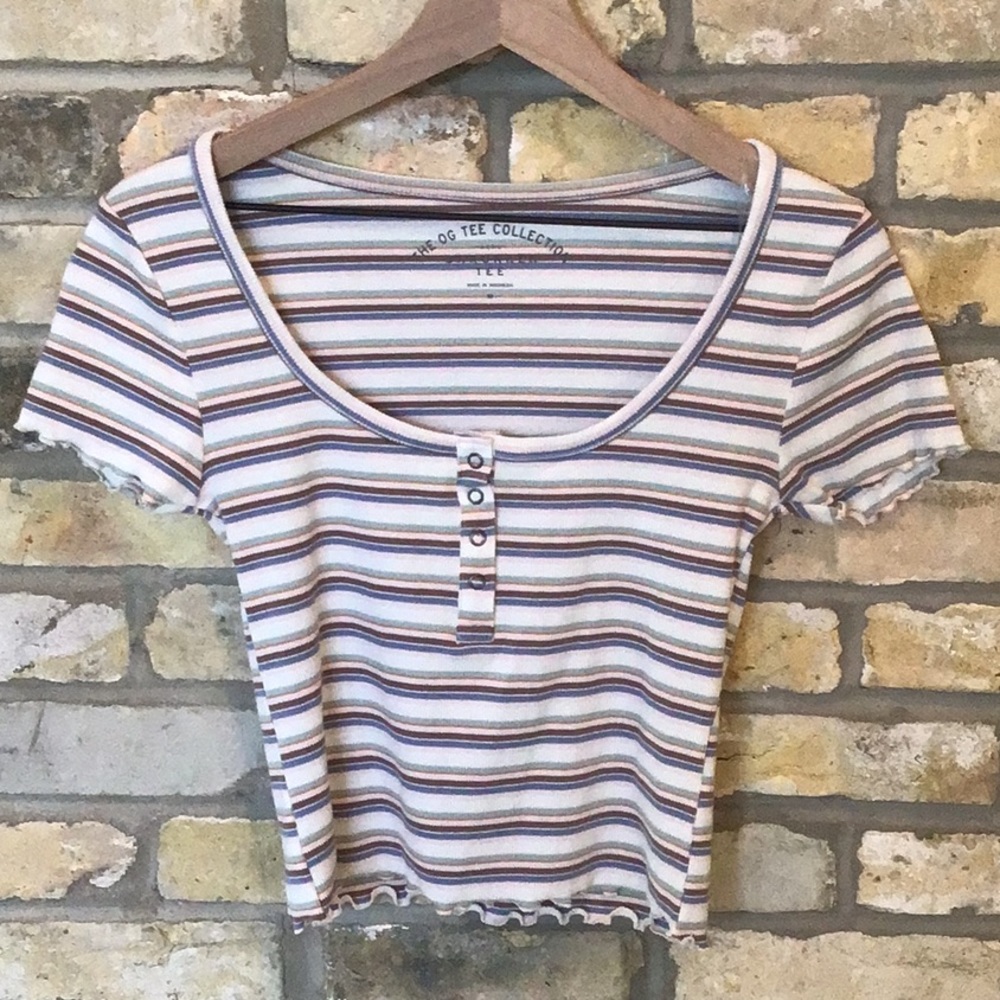 Aero scoop neck top